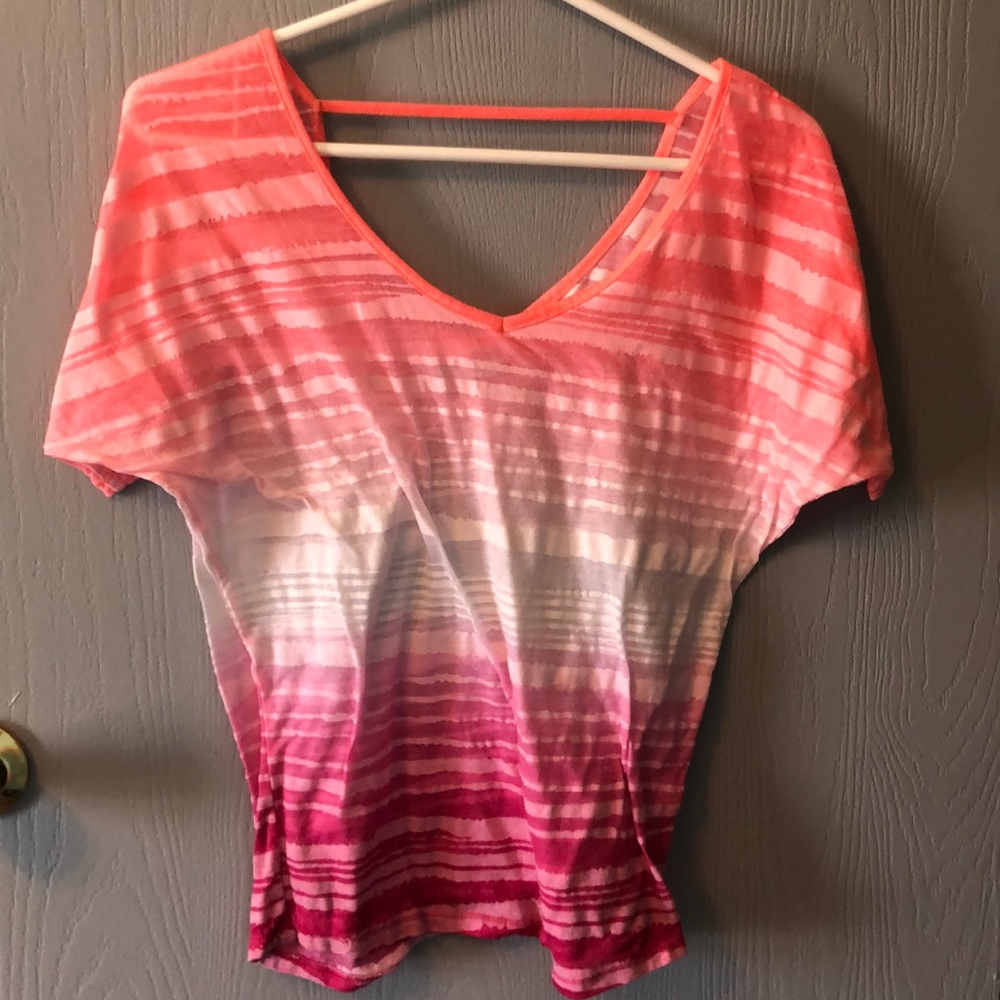 XS Maurice’s top